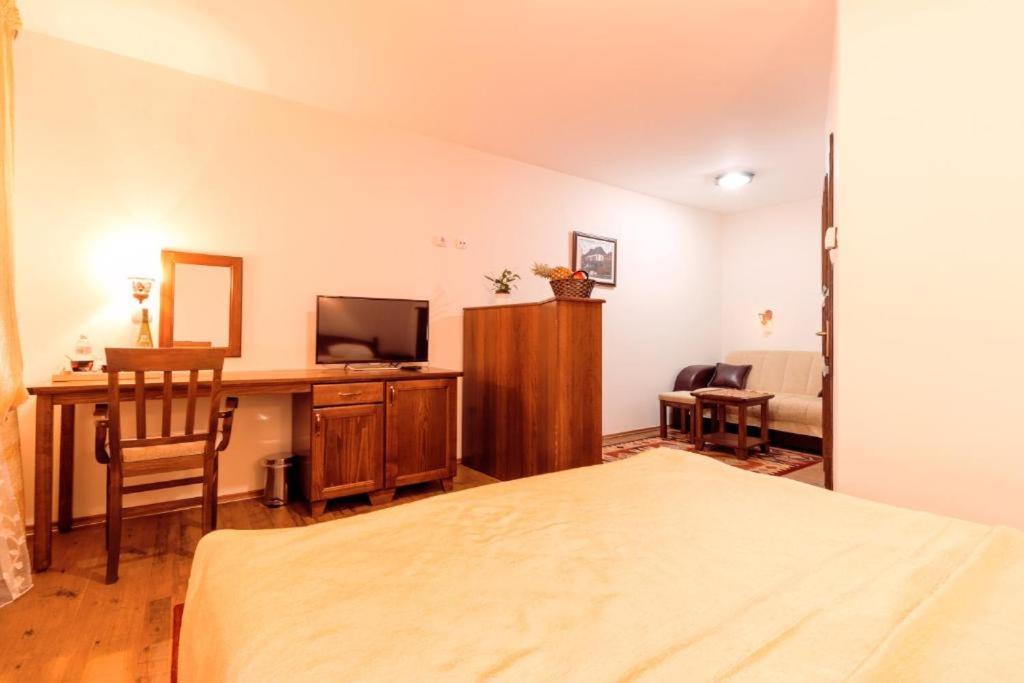 Downtown Rooms Ni Kültér fotó