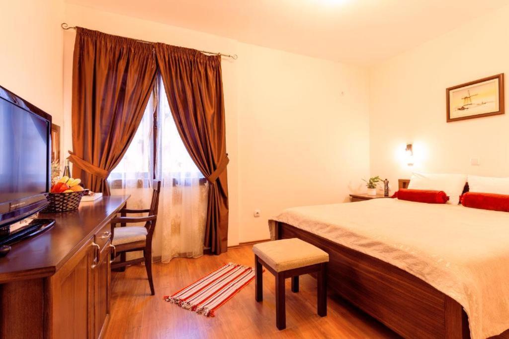 Downtown Rooms Ni Kültér fotó